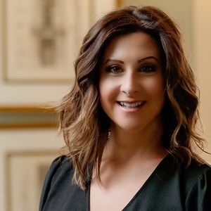 Meet your Posher, Lisa